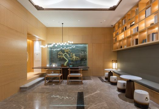 Jianguo HIDDEN Hotel (Hangzhou Qianjiang New Town Qingchun Square Subway Station) Hotel Overview