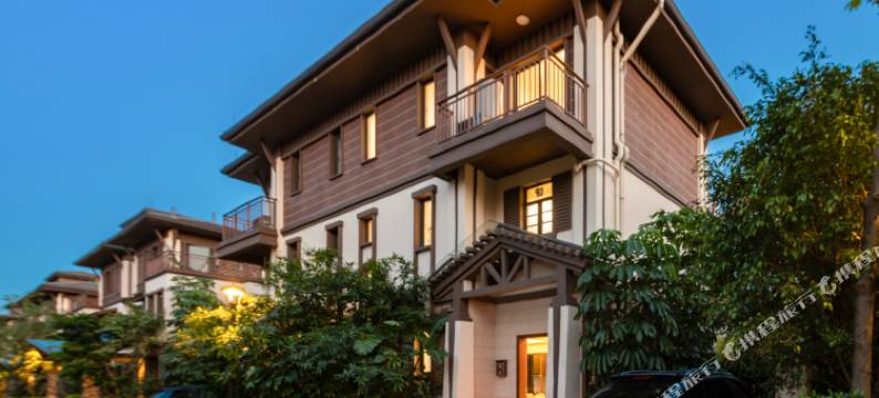 佛山鹭影菲拉别墅(高明美的鹭湖店)图片