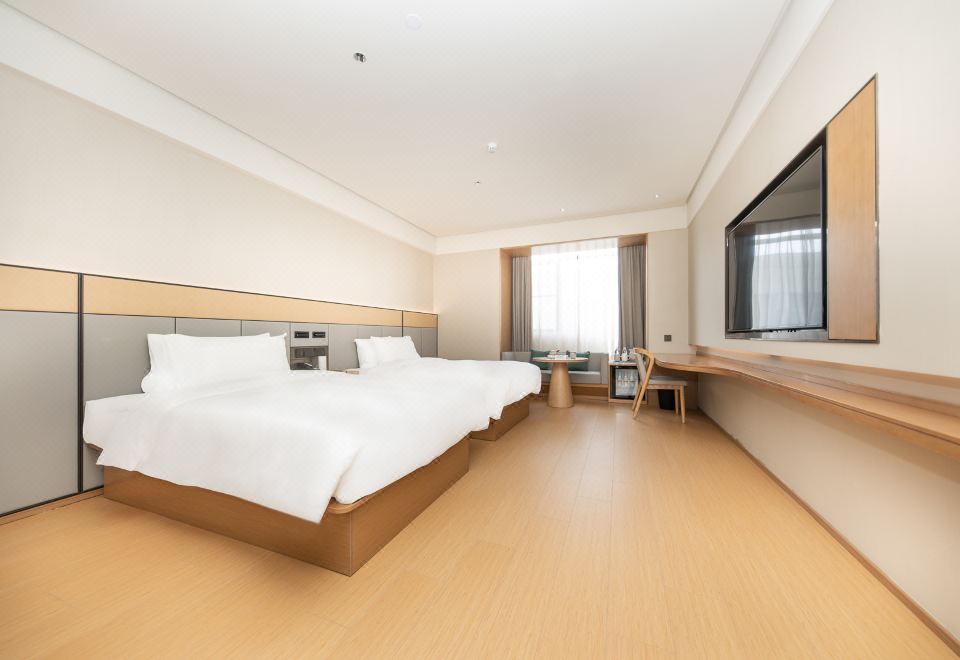  Hotel Overview