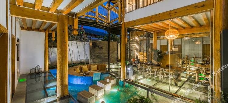 丽江溯源精品雪山观景客栈图片