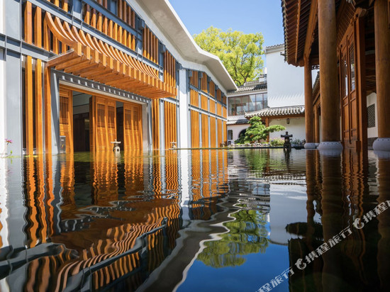 明德园·隅景·Lake View丨问松别院(潮州古城牌坊街店)