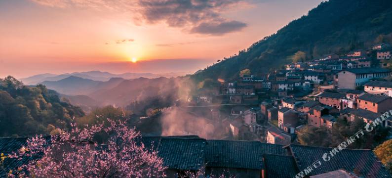 歙县阳产土楼云起时民宿图片