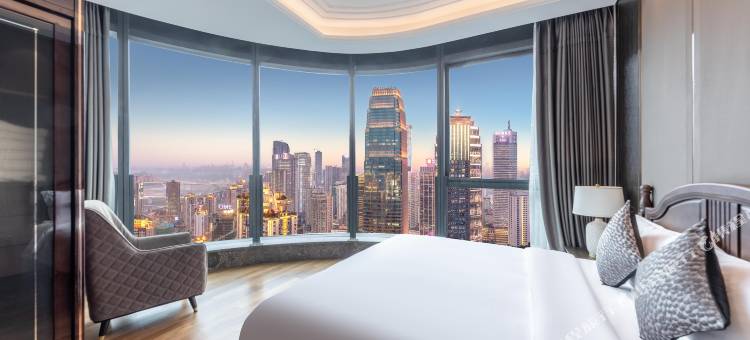 希雅达酒店(重庆解放碑步行街洪崖洞店)图片