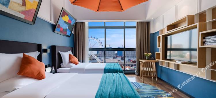 鹿鸣智慧酒店(邓州广亿不夜城店)图片