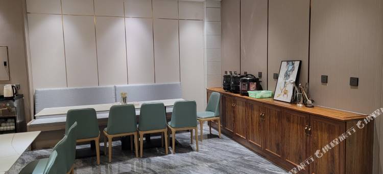 斯维特酒店(日喀则珠峰会展中心店)图片