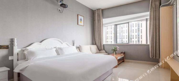 艾特电影主题民宿(潍坊万达店)图片