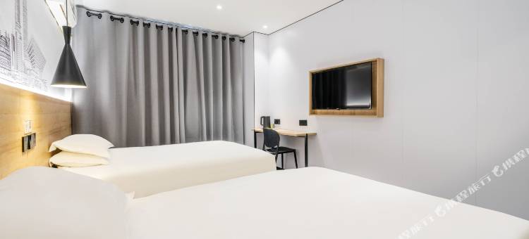 青季酒店MINI(上海金山城市沙滩店)图片