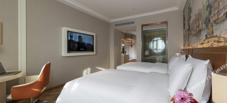 维也纳酒店(开封河南大学鼓楼广场店)图片