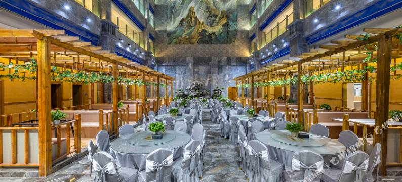 茶卡东晨国际饭店图片