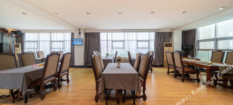 派客酒店(日照开发区店)图片