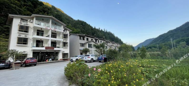 重庆畔山楼农家乐(四面山景区店)图片