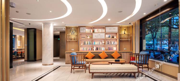 汉庭酒店(上海新国际博览中心龙阳路地铁站店)图片