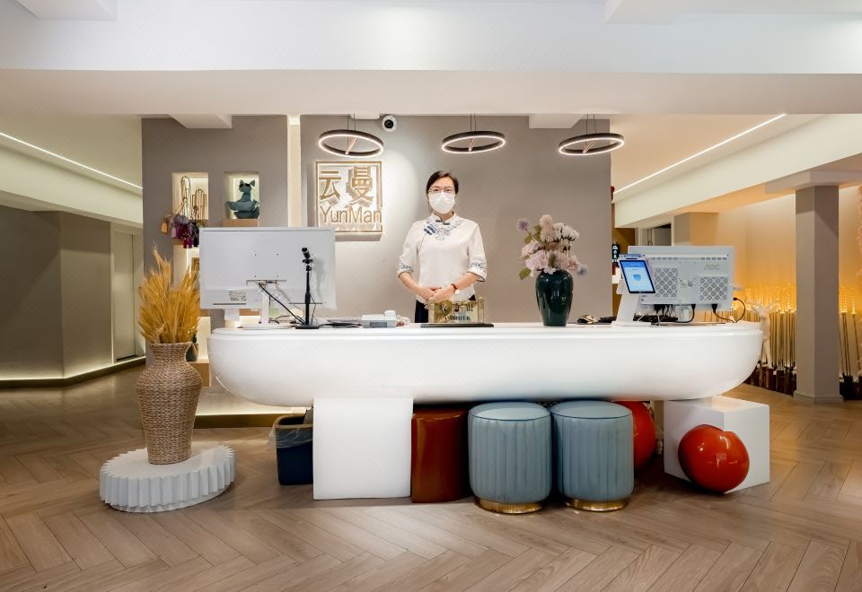 YunMan Hotel (Economic Development Kunming University) Hotel Overview