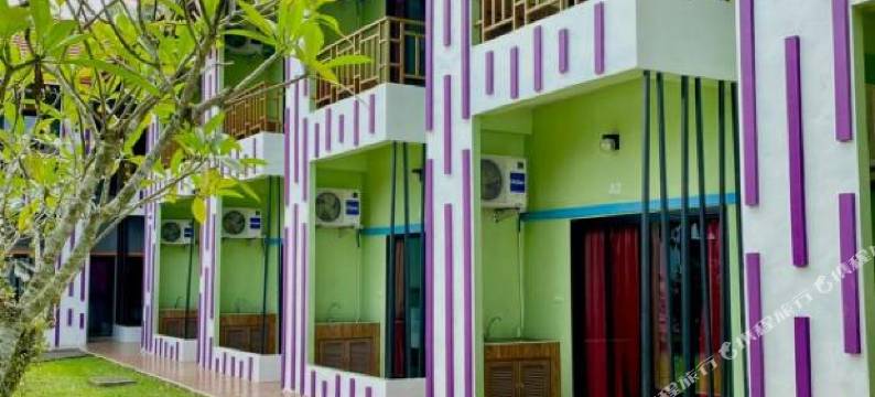 拍那是尼空客房探索酒店(RoomQuest Chonburi Phanat Nikhom)图片