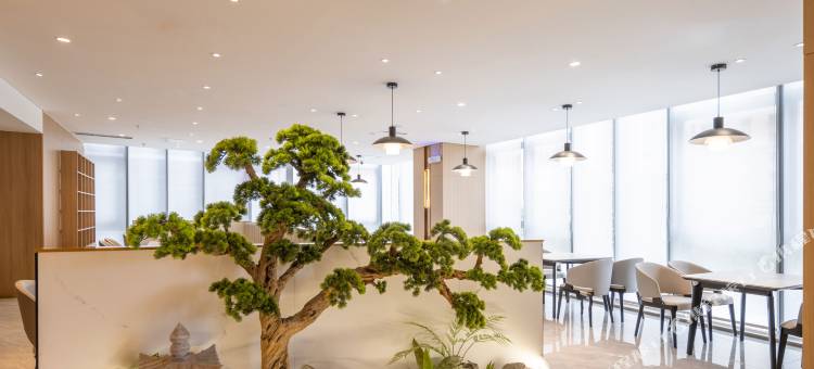 斯维登精品公寓(李沧万达广场李村地铁站店)图片