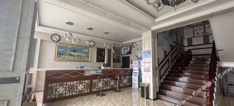 扎西果芒酒店图片