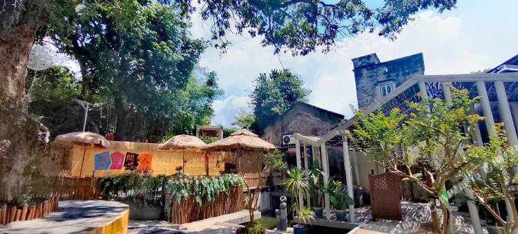 蝉意民枫民宿(中山寮后店)图片