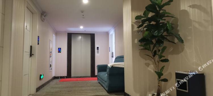 杜鹃花主题酒店(永州零陵汽车站店)图片