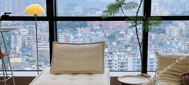 甘蓝轻雅艺术公寓(中山石岐大信新都汇店)图片