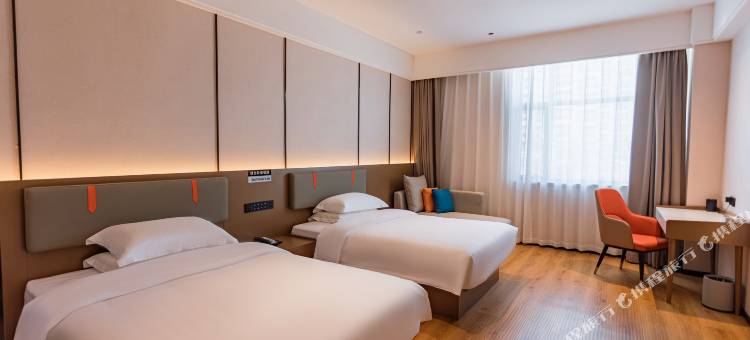 喀什华庭酒店图片