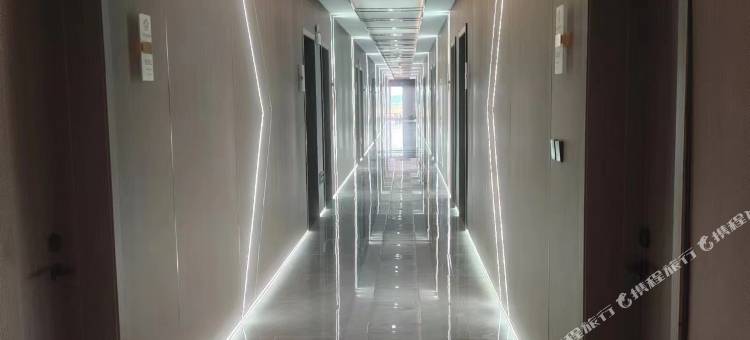 乌兰布统苏木龙之旅俱乐部(赤峰克什克腾旗乌兰布统草原景区店)图片