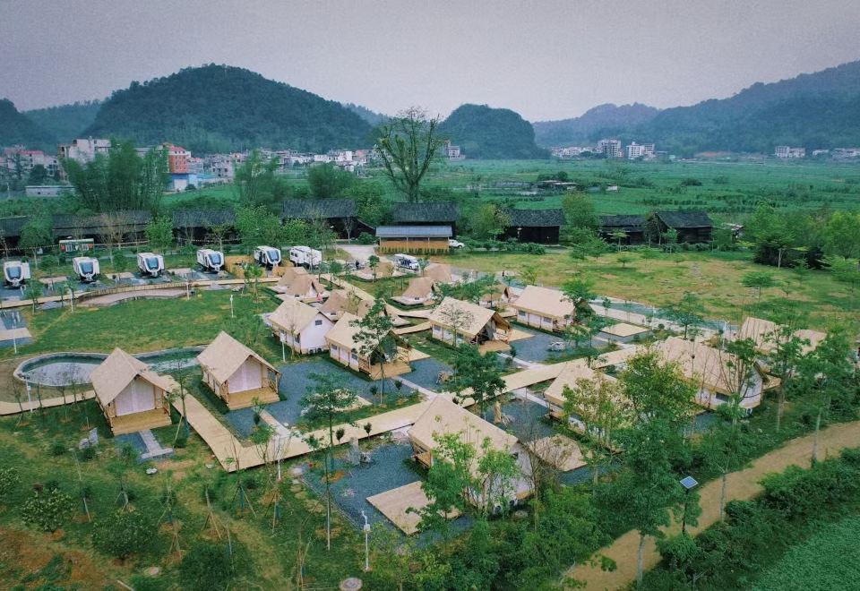 广旅德天·乐行嘢趣边境营地民宿外景图