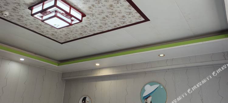 贡山逸景酒店(独龙江店)图片