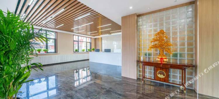 阿里巴巴酒店(乌兰布统草原景区店)图片