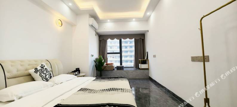 蓝韵海景公寓(湛江霞山区荣盛广场店)图片