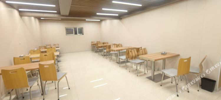 嘉荫望江楼宾馆(江边广场店)图片