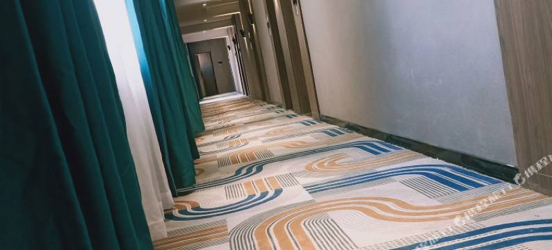 住喆酒店(郴州苏仙岭店)图片