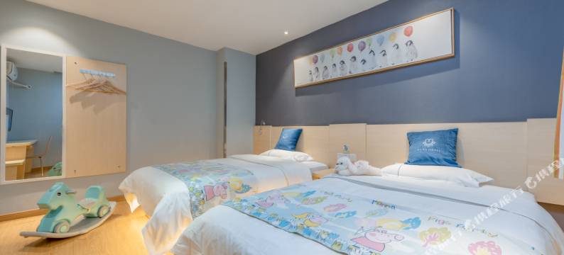 美住·曼途酒店(钦州湾大道年年丰广场店)图片