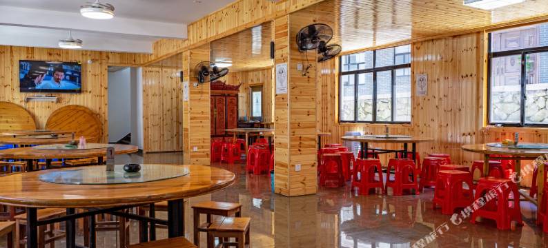 老兵客栈(花溪景区店)图片