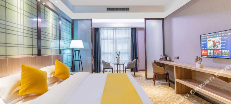 鑫铂国际公寓(中山泰丰商业中心小榄高铁站店)图片