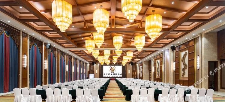 武汉潮漫凯瑞国际酒店(文华学院华科大店)图片