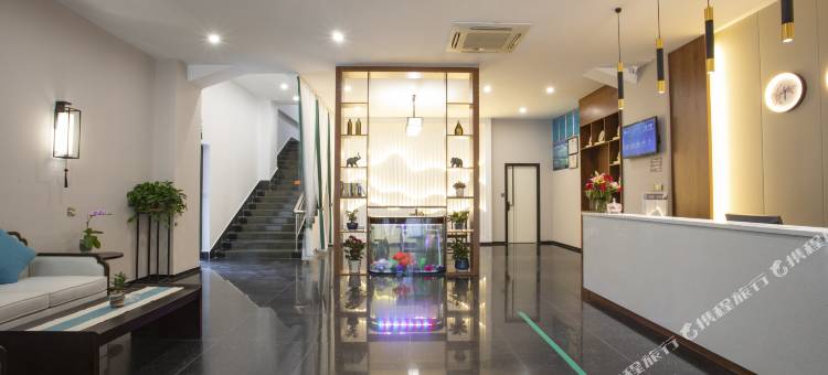云上四季连锁酒店(弥勒温泉路店)图片