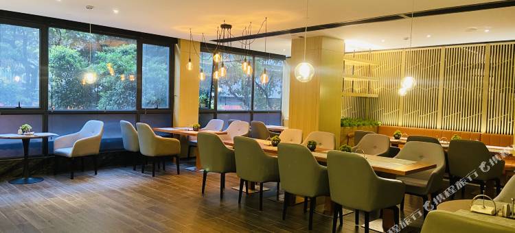 柏高·雅酒店(广州北京路步行街地铁站店)图片