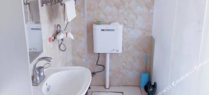 君悦酒店(银川新华联火车站店)图片