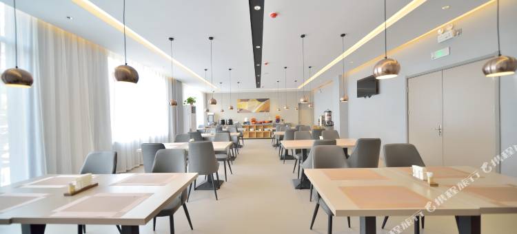 康柏·云酒店(广平火车站店)图片