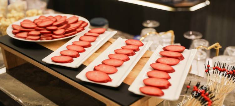 宁波东部新城中山东路亚朵S酒店图片