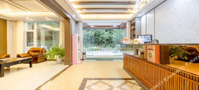 理县杰缘酒店(毕棚沟景区店)图片