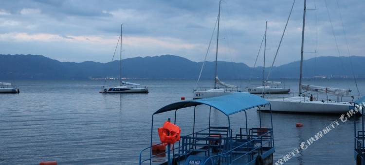 抚仙湖闲情逸致民宿图片