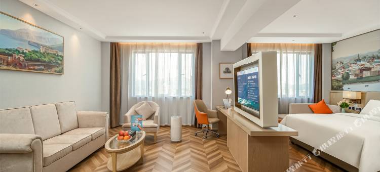 维也纳酒店(茂名观珠沉香中心店)图片