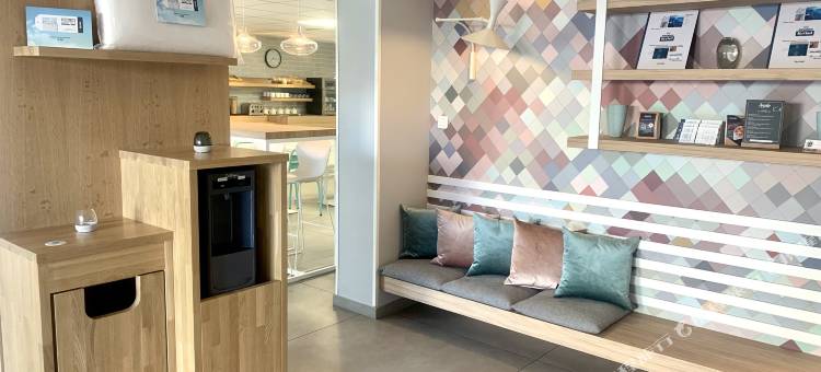 蒙彼利埃圣让德韦达基里亚德饭店(Kyriad Montpellier Ouest - Saint Jean de Vedas)图片