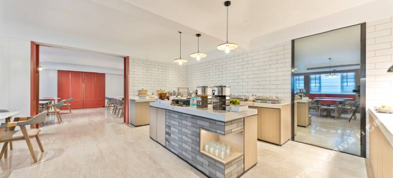 福鹏酒店(大良悦然广场店)图片