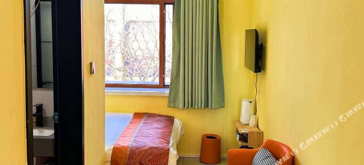 云鼎宾馆(塔河站店)图片