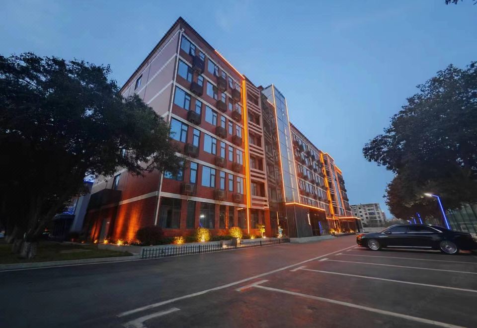 焦作迎宾上院酒店外景图