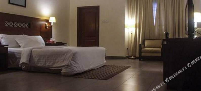 Savoy Summerset图片