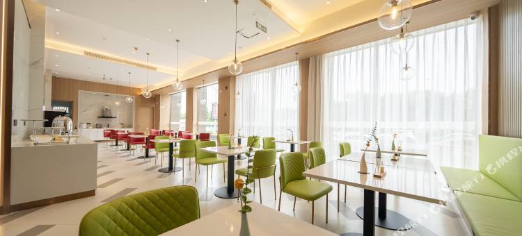 白玉兰酒店(桐乡濮院店)图片