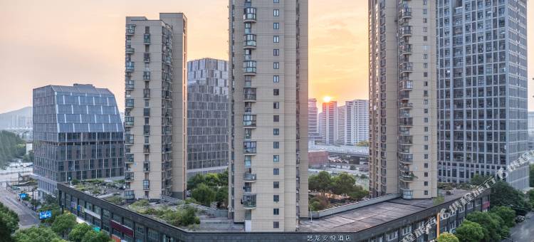 艺龙安悦酒店(杭州钱江新城婺江路地铁站店)图片